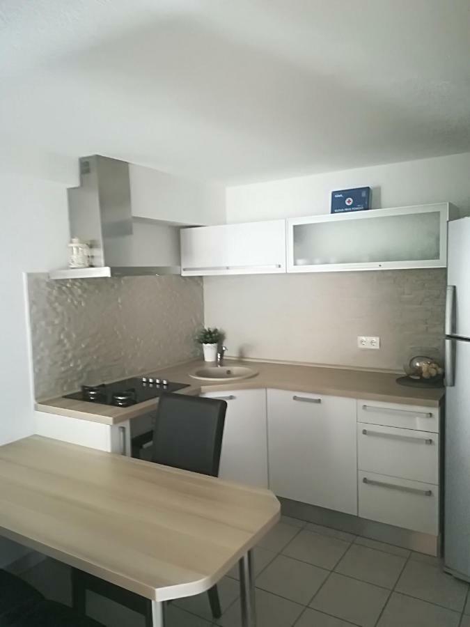 Baska Voda - Apartmani Vesna Dış mekan fotoğraf